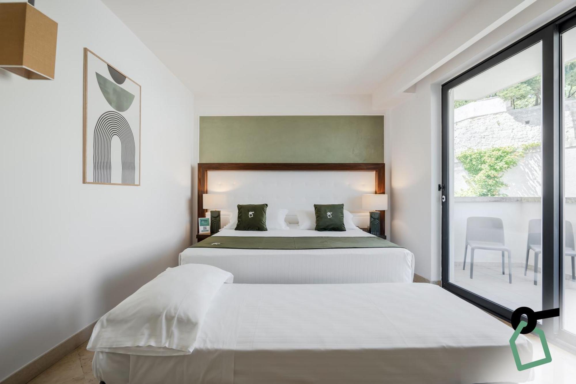 Hotiday Room Collection - Otranto Eksteriør billede